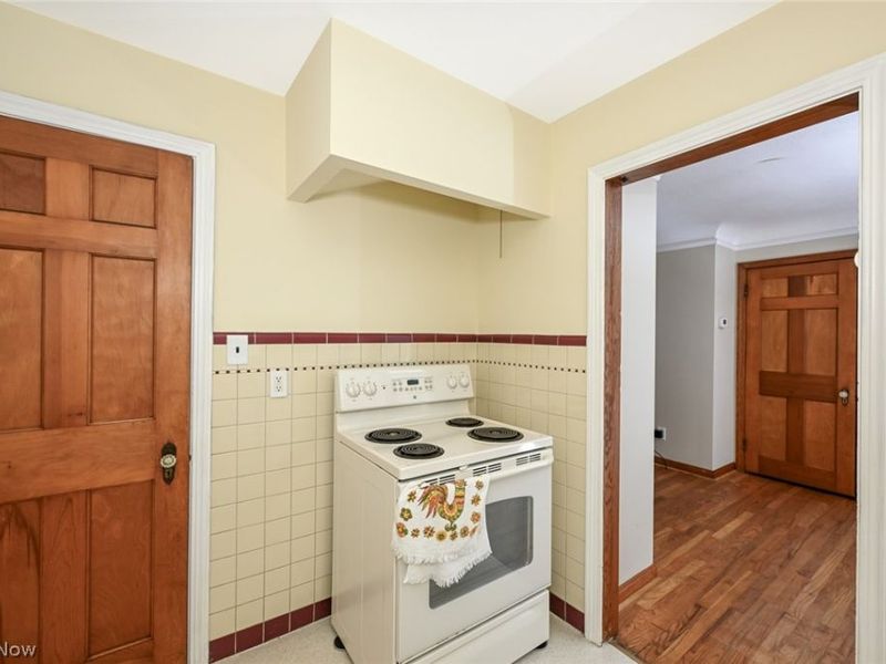 19251 Naumann Avenue, Euclid, OH 44119 Photo 10