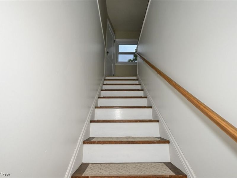 19251 Naumann Avenue, Euclid, OH 44119 Photo 16