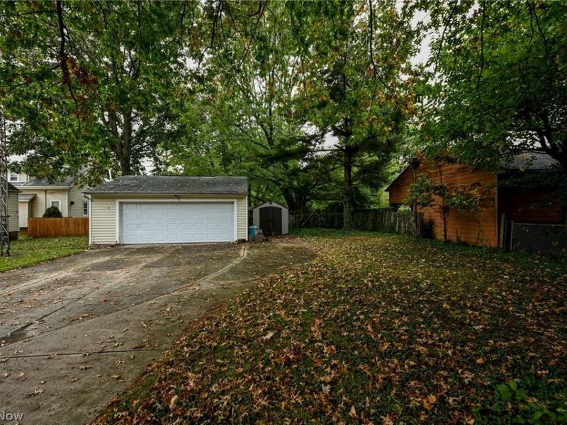 19251 Naumann Avenue, Euclid, OH 44119 Photo 28