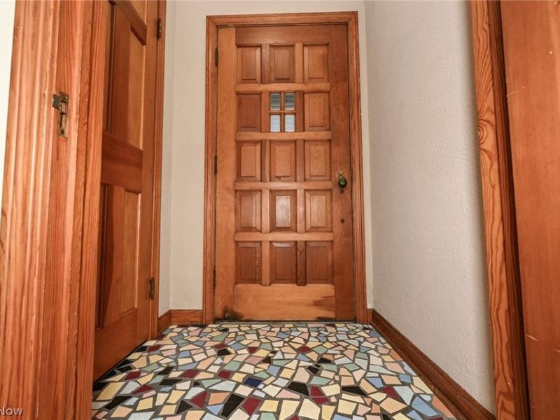 19251 Naumann Avenue, Euclid, OH 44119 Photo 3