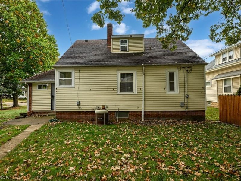 19251 Naumann Avenue, Euclid, OH 44119 Photo 33