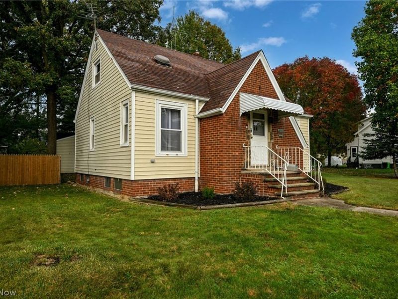 19251 Naumann Avenue, Euclid, OH 44119 Photo 42