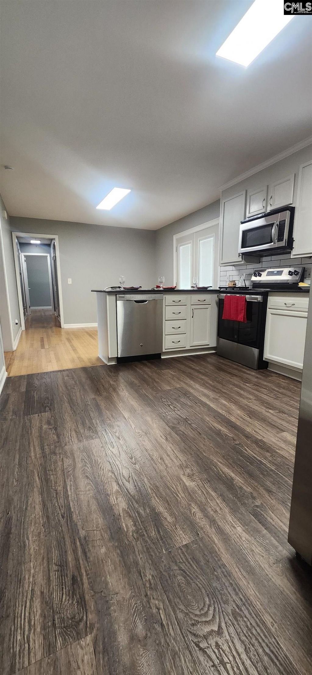 933 Baffin Bay Road  Photo 11