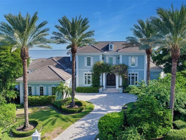 560 HARBOR POINT ROAD , LONGBOAT KEY, FL 34228