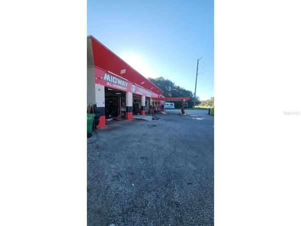 3515 N US HIGHWAY 17 , DELAND, FL 32720