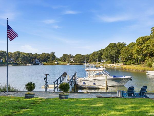 1200 Deep Hole Drive, Mattituck, NY 11952