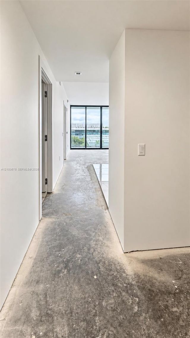 1170 E Hallandale Beach Blvd, Unit 305, Hallandale Beach, FL 33009 Photo