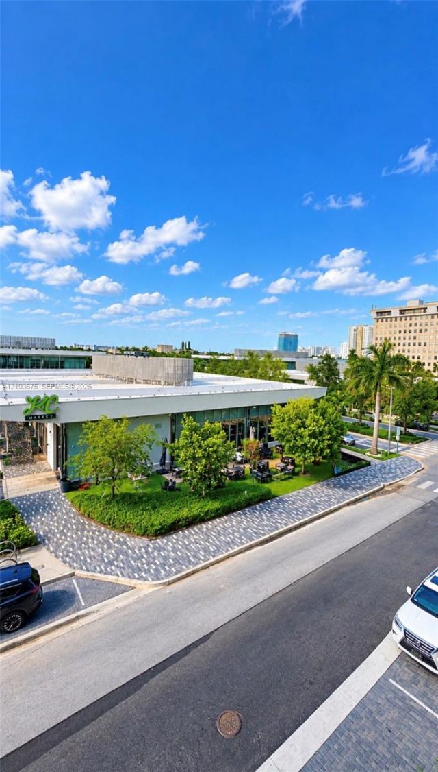1170 E Hallandale Beach Blvd, Unit 305, Hallandale Beach, FL 33009 Photo