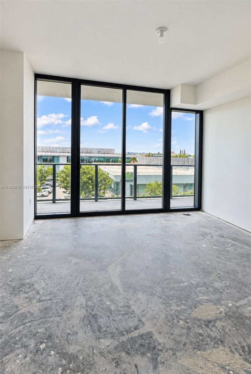 1170 E Hallandale Beach Blvd, Unit 305, Hallandale Beach, FL 33009 Photo