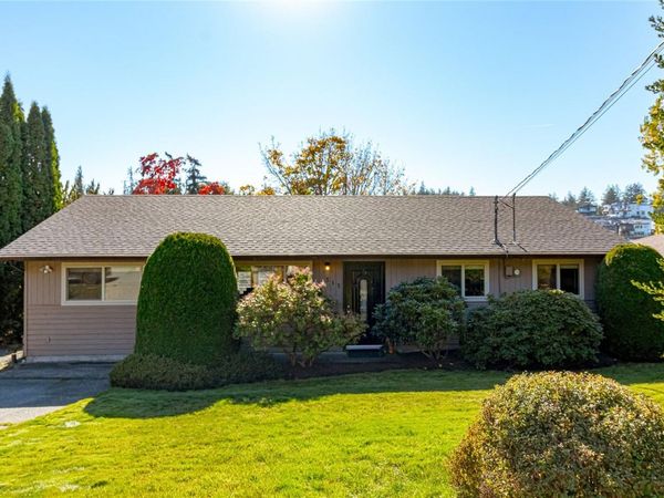 515 Elizabeth Ann Dr, Colwood, BC V9C 3N1