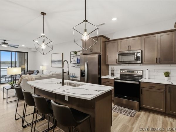 1065 Topsider Lane , Unit 204, Osage Beach, MO 65065