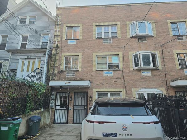 2529A Grand Avenue , Bronx, NY 10468