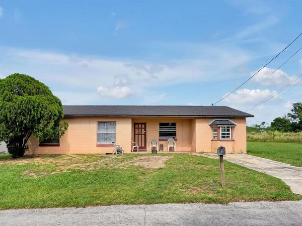 820 BOOKER STREET , HAINES CITY, FL 33844