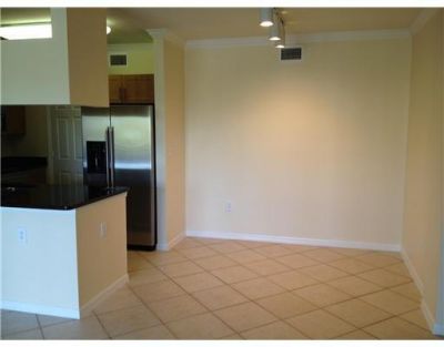 6556 Emerald Dunes Drive, Unit 204, West Palm Beach, FL 33411 Photo