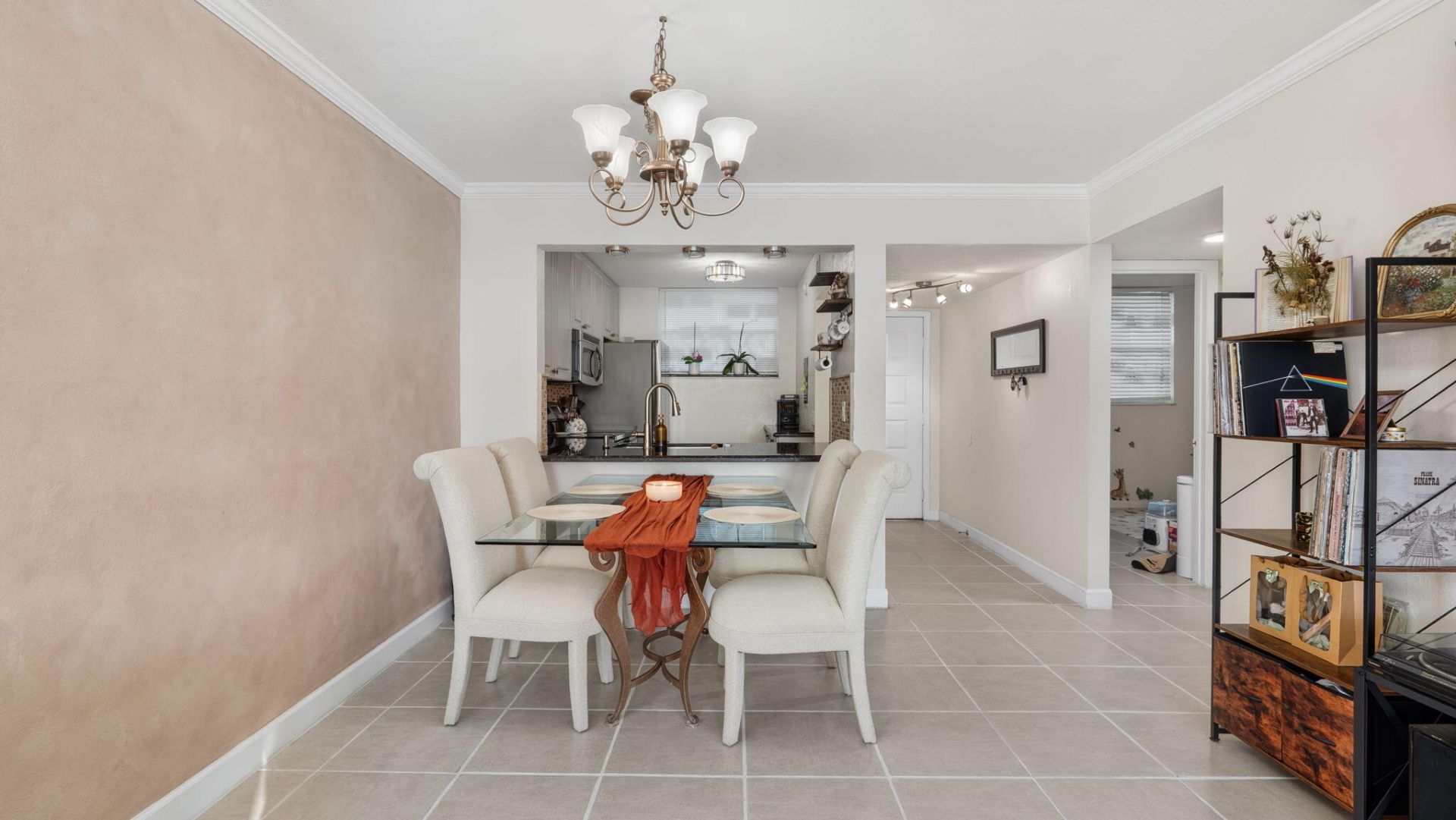 110 Lake Emerald Drive, Unit 303, Oakland Park, FL 33309 Photo
