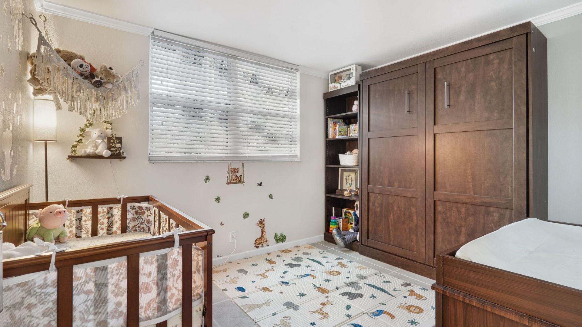 110 Lake Emerald Drive, Unit 303, Oakland Park, FL 33309 Photo
