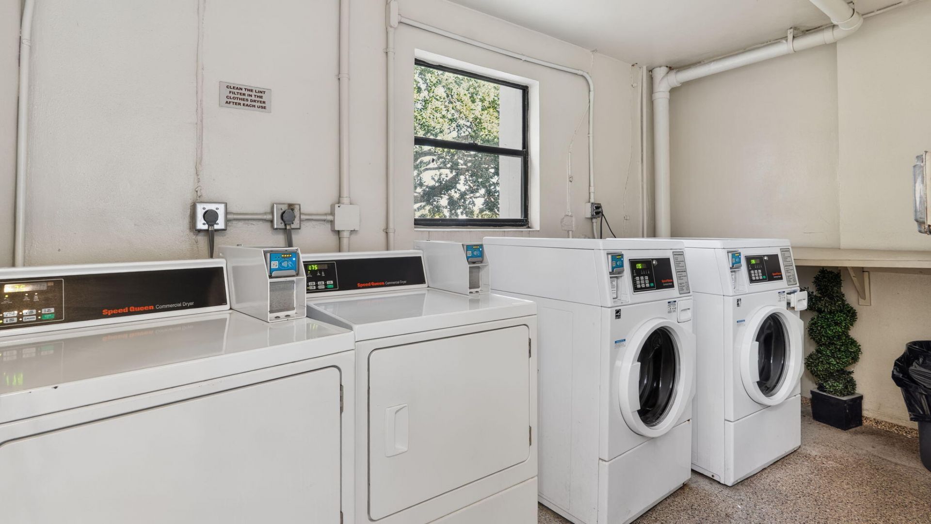 110 Lake Emerald Drive, Unit 303, Oakland Park, FL 33309 Photo
