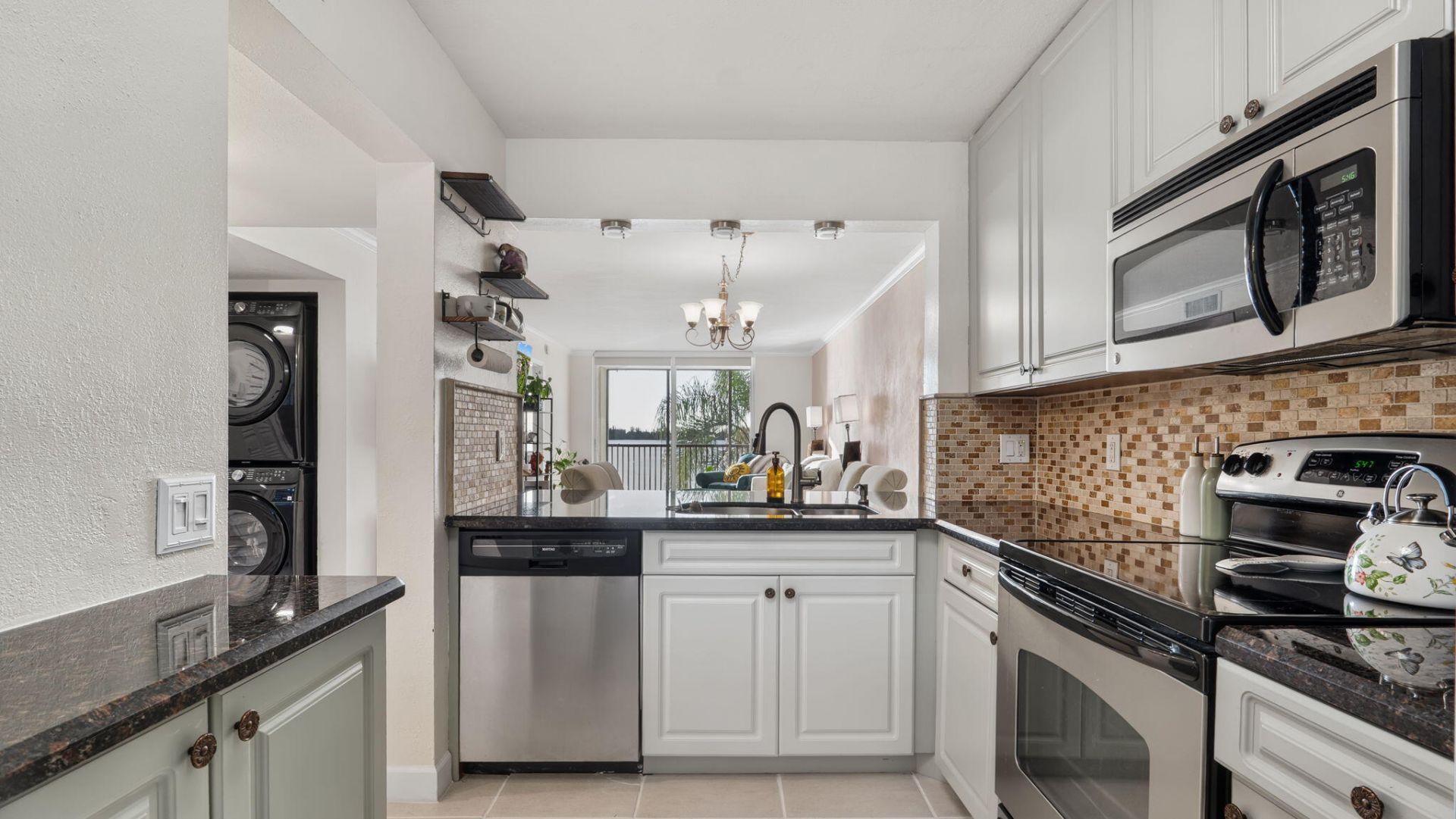 110 Lake Emerald Drive, Unit 303, Oakland Park, FL 33309 Photo