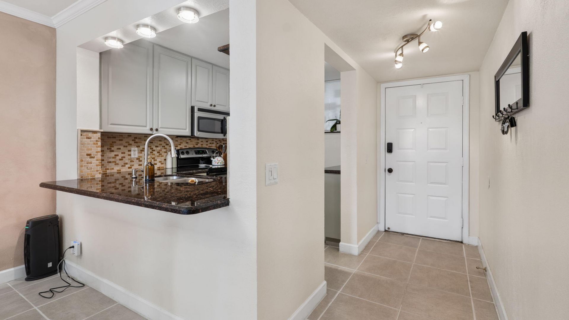110 Lake Emerald Drive, Unit 303, Oakland Park, FL 33309 Photo
