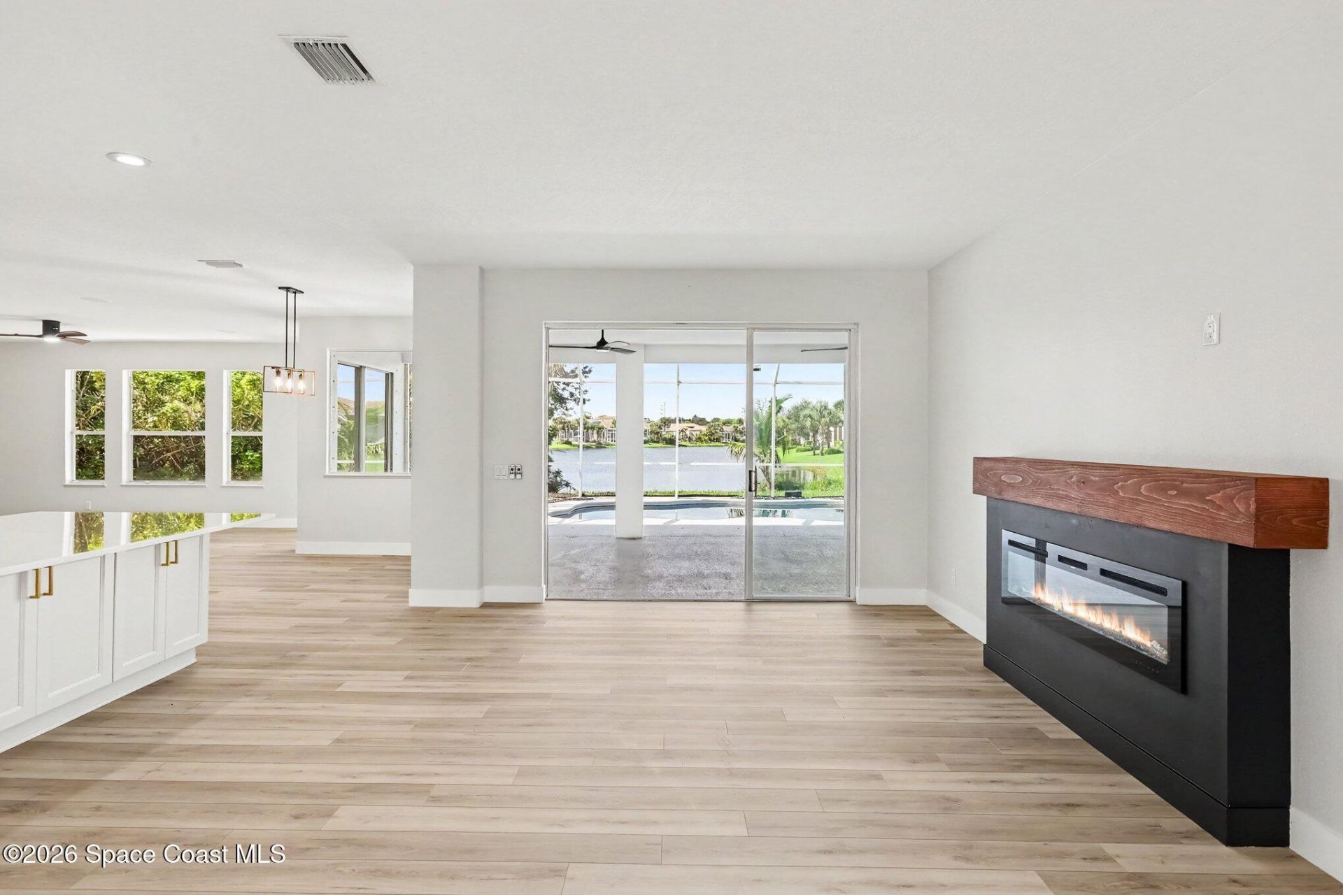572 Oceanside Boulevard, Melbourne, FL 32903 Photo