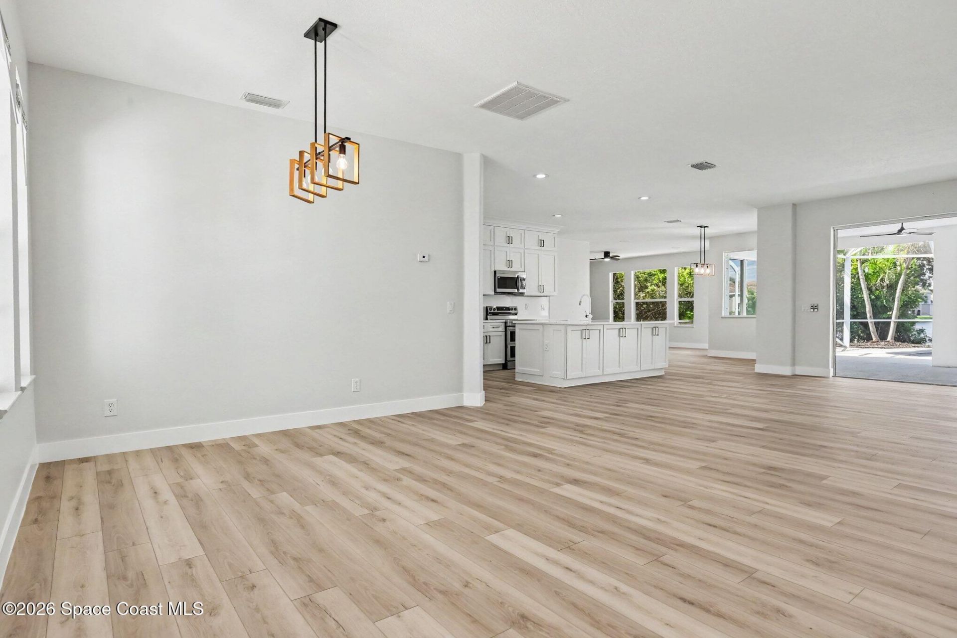 572 Oceanside Boulevard, Melbourne, FL 32903 Photo