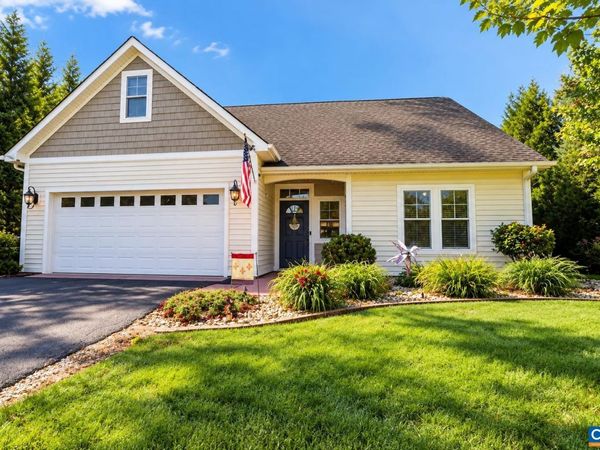 208 GLEN CIR , Troy, VA 22974