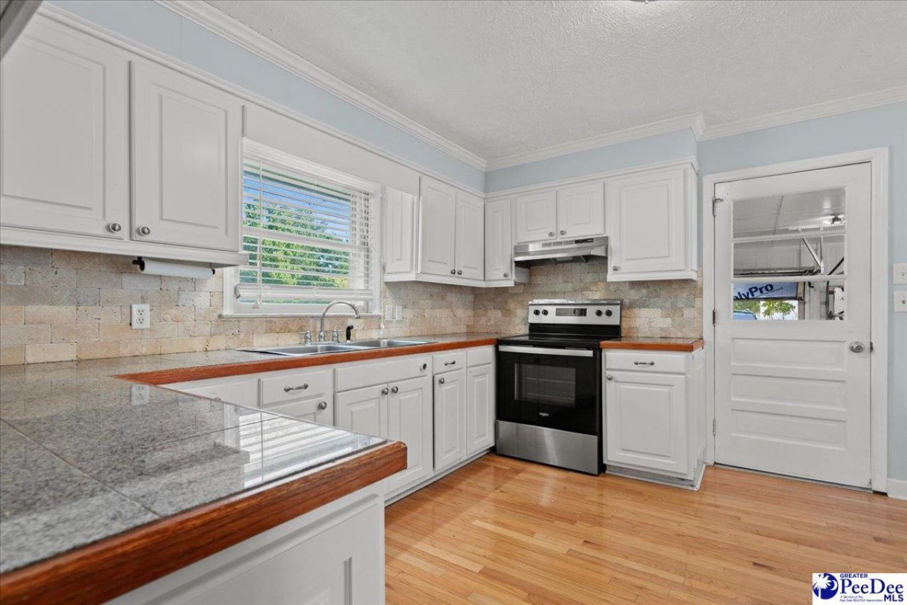 2613 W Andover Rd Photo 14