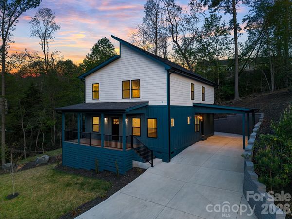 18 Winterhawk Drive , Arden, NC 28704