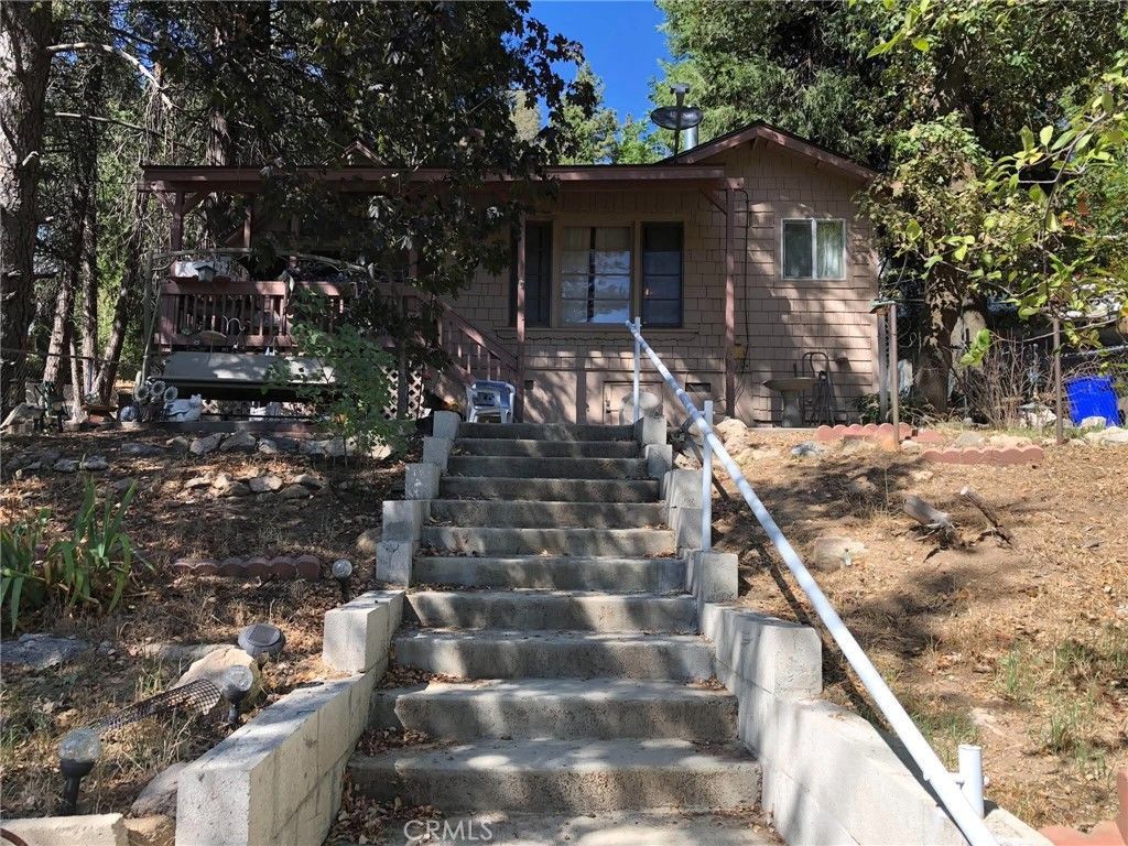 23792 Springwater, Crestline, CA 92325 Main Photo