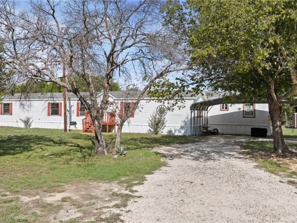 261 County Road 3103 , Kempner, TX 76539