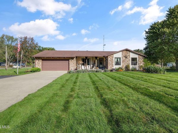 4020 County Road 2, Swanton, OH 43558