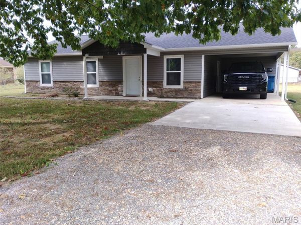802 Peggy Street , Bertrand, MO 63823