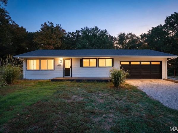 4021 Lakewood Drive , De Soto, MO 63020