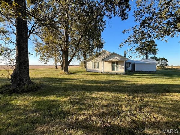 260 County Highway 250 , Hayti, MO 63851