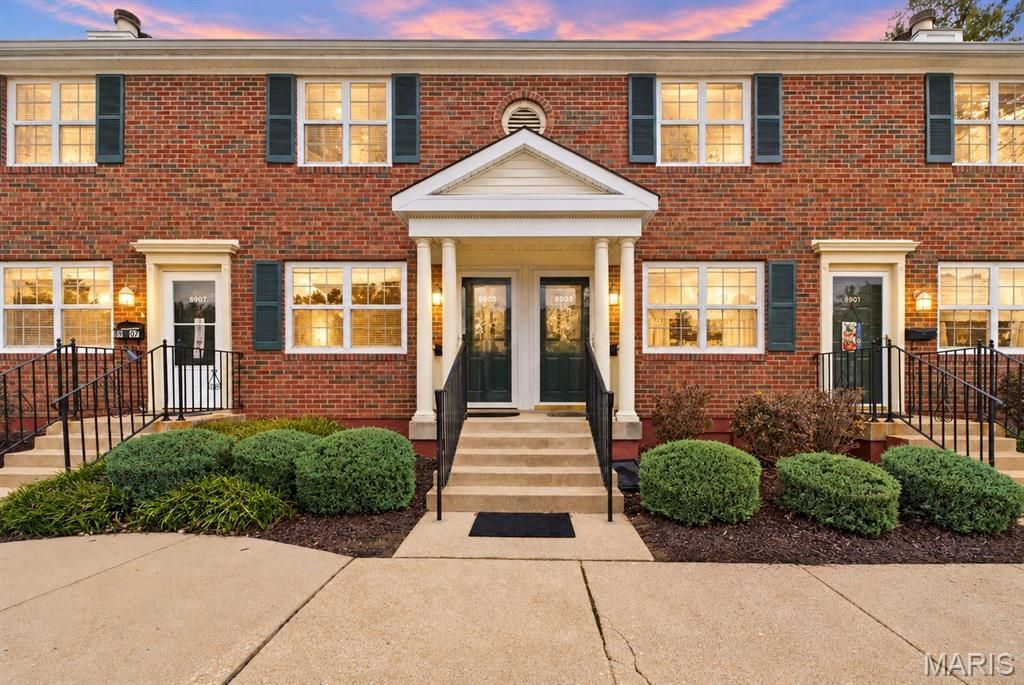 8905 Wrenwood Lane , Saint Louis, MO 63144 Main Photo
