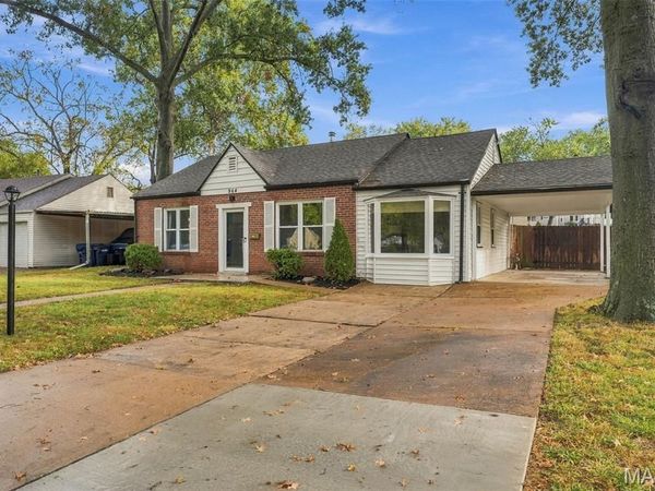 964 Sanders Drive , St Louis, MO 63126