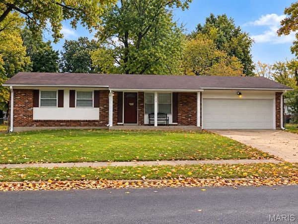 788 Laredo Avenue , Unincorporated, MO 63138