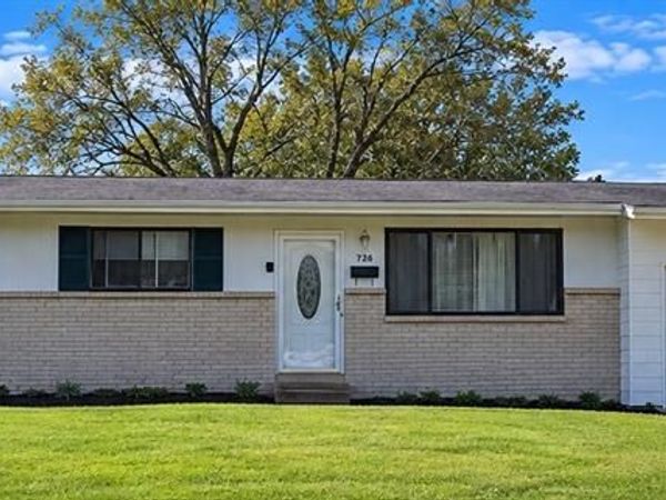 730 Crabapple Lane , Florissant, MO 63031