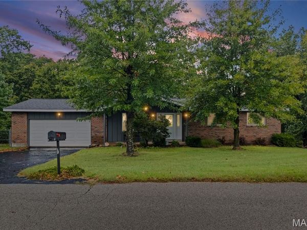 10 Windswept Drive , Arnold, MO 63010