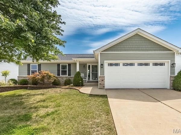 46 Tulip Bend Drive , Wentzville, MO 63385