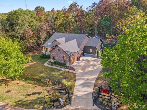 1623 Barry Place , De Soto, MO 63020