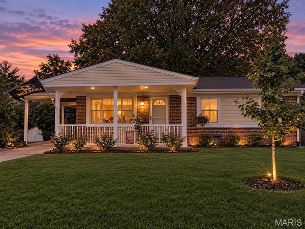 2809 Penbrooke Lane , Unincorporated, MO 63301