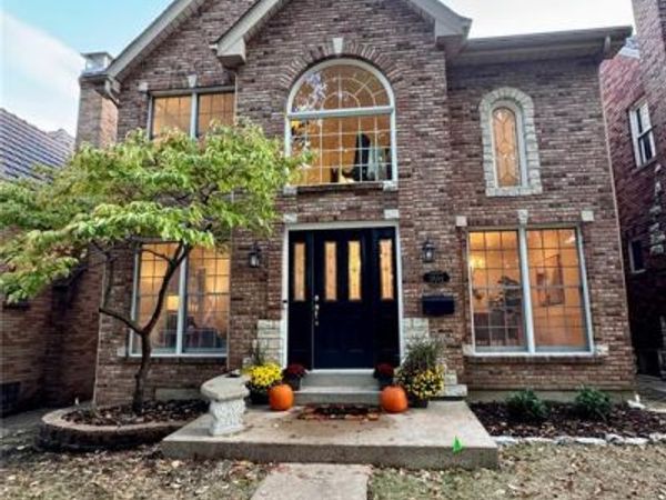5844 Itaska Street , St Louis, MO 63109