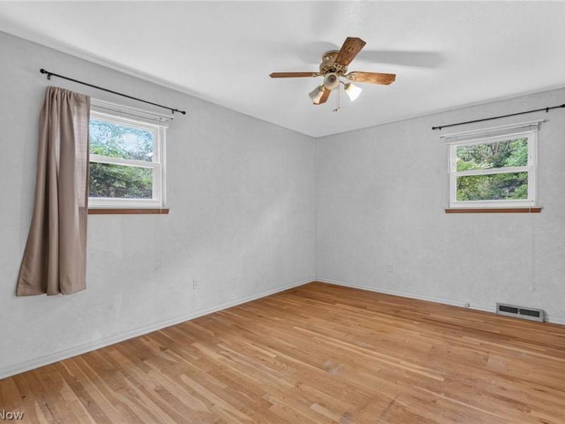 972 Rosewood Drive, Elyria, OH 44035 Photo 21