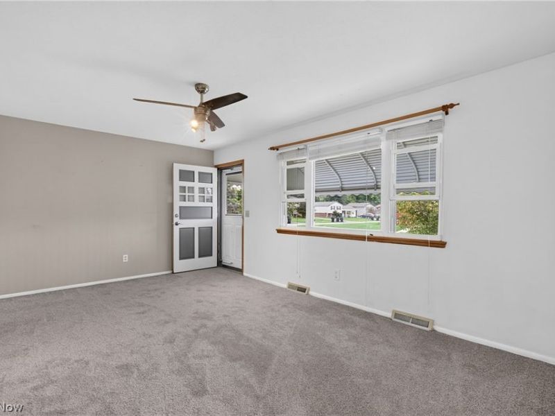 972 Rosewood Drive, Elyria, OH 44035 Photo 6