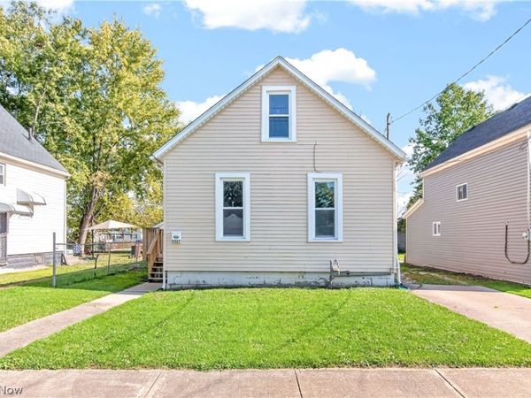 3527 Clifton Avenue , Lorain, OH 44055