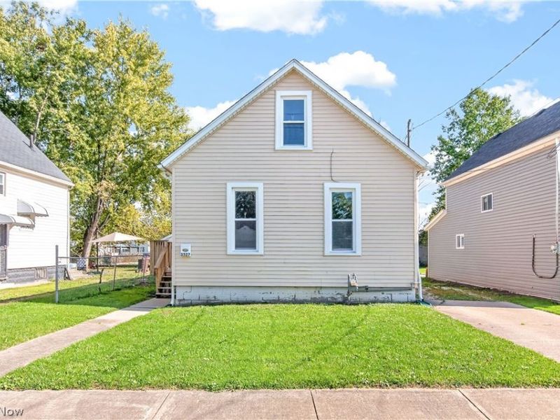 3527 Clifton Avenue, Lorain, OH 44055 Photo 2
