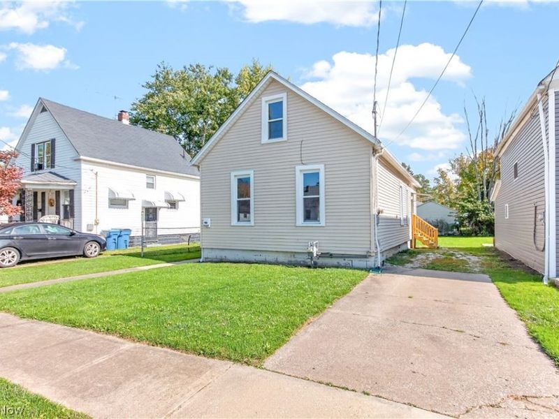 3527 Clifton Avenue, Lorain, OH 44055 Photo 3