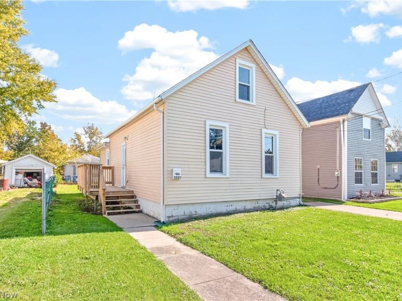 3527 Clifton Avenue, Lorain, OH 44055 Photo 4