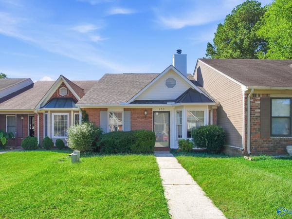 453 Autumnwood Drive SW, Decatur, AL 35601